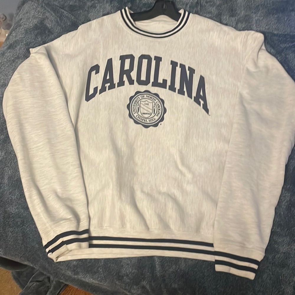 Champion UNC Chapel Hill crewneck size large